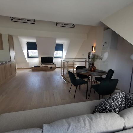 Charming Duplex On The Canal Brussel Bagian luar foto