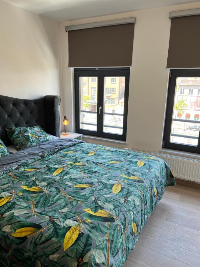 Charming Duplex On The Canal Brussel Bagian luar foto